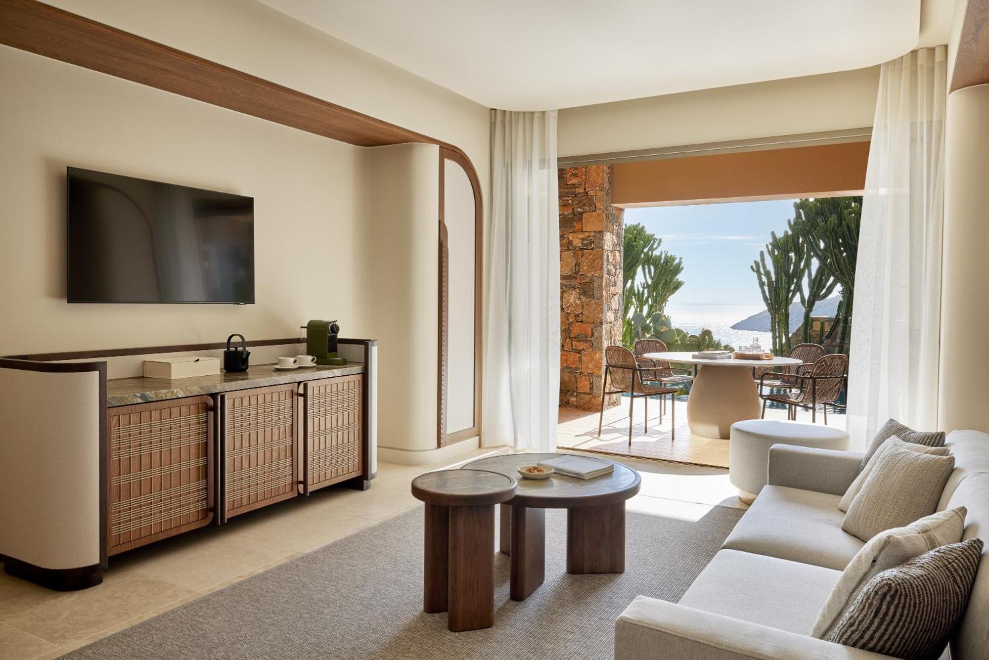 Daios Cove Luxury Resort&villas 5* Vathí