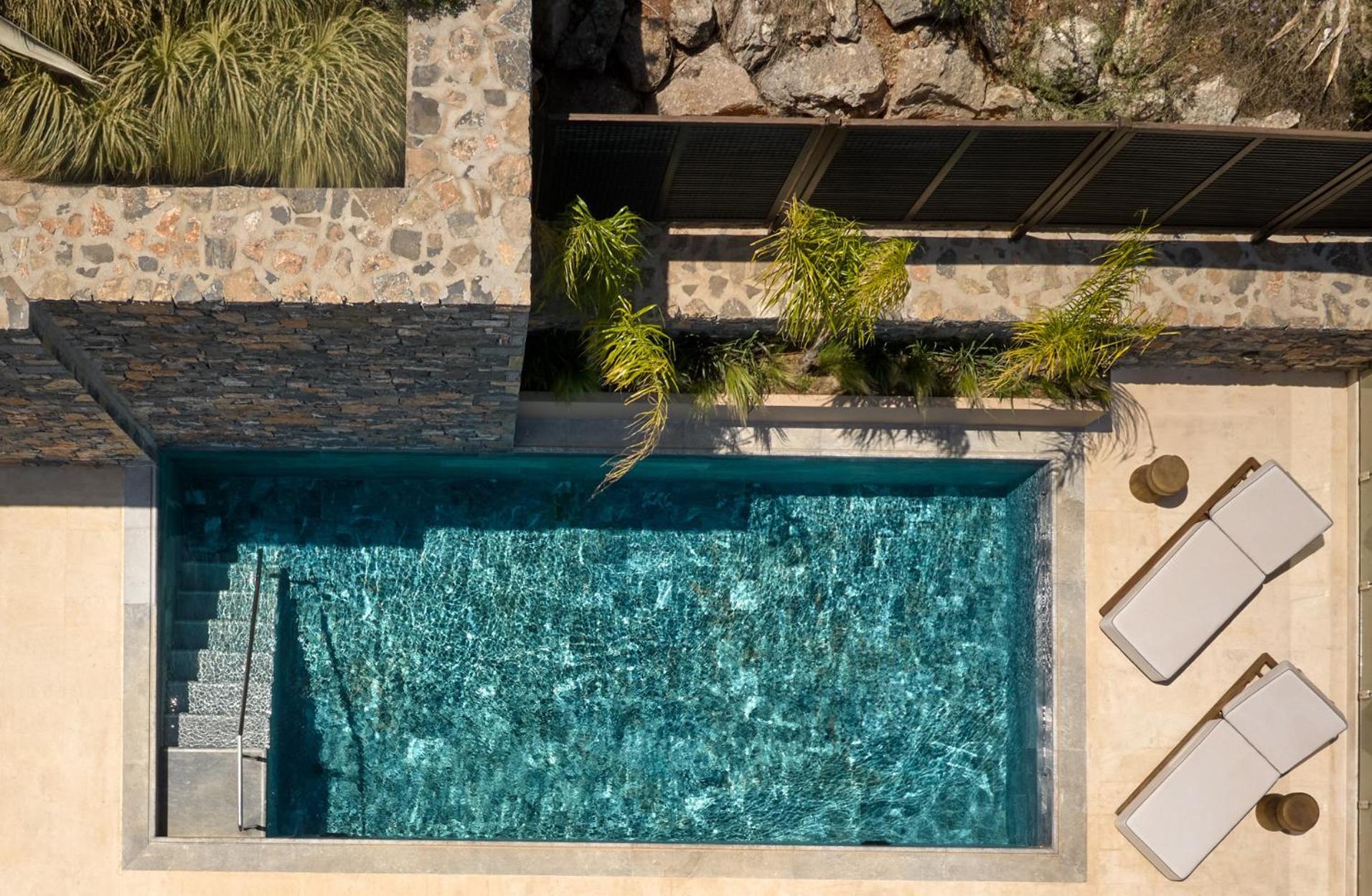Daios Cove Luxury Resort&villas